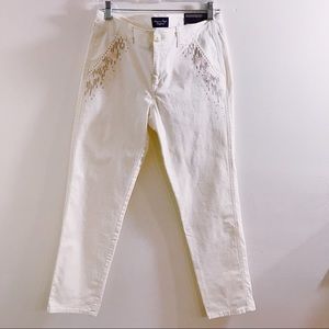 [American Eagle Outfitters] Women’s Skinny Chino